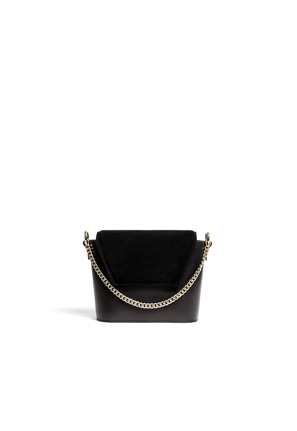 Bolso hecho artesanalmente en piel de bovino
